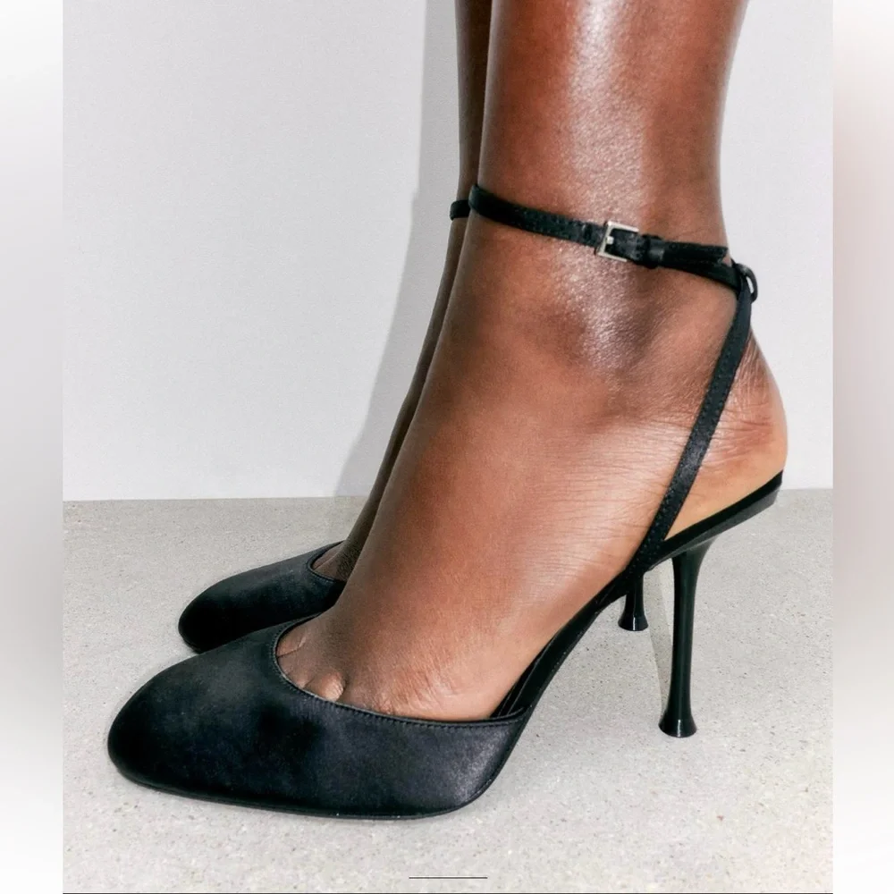 Zara NWT black satin fabric round toe ankle strap side buckle closed toe heels - Picture 2 of 8